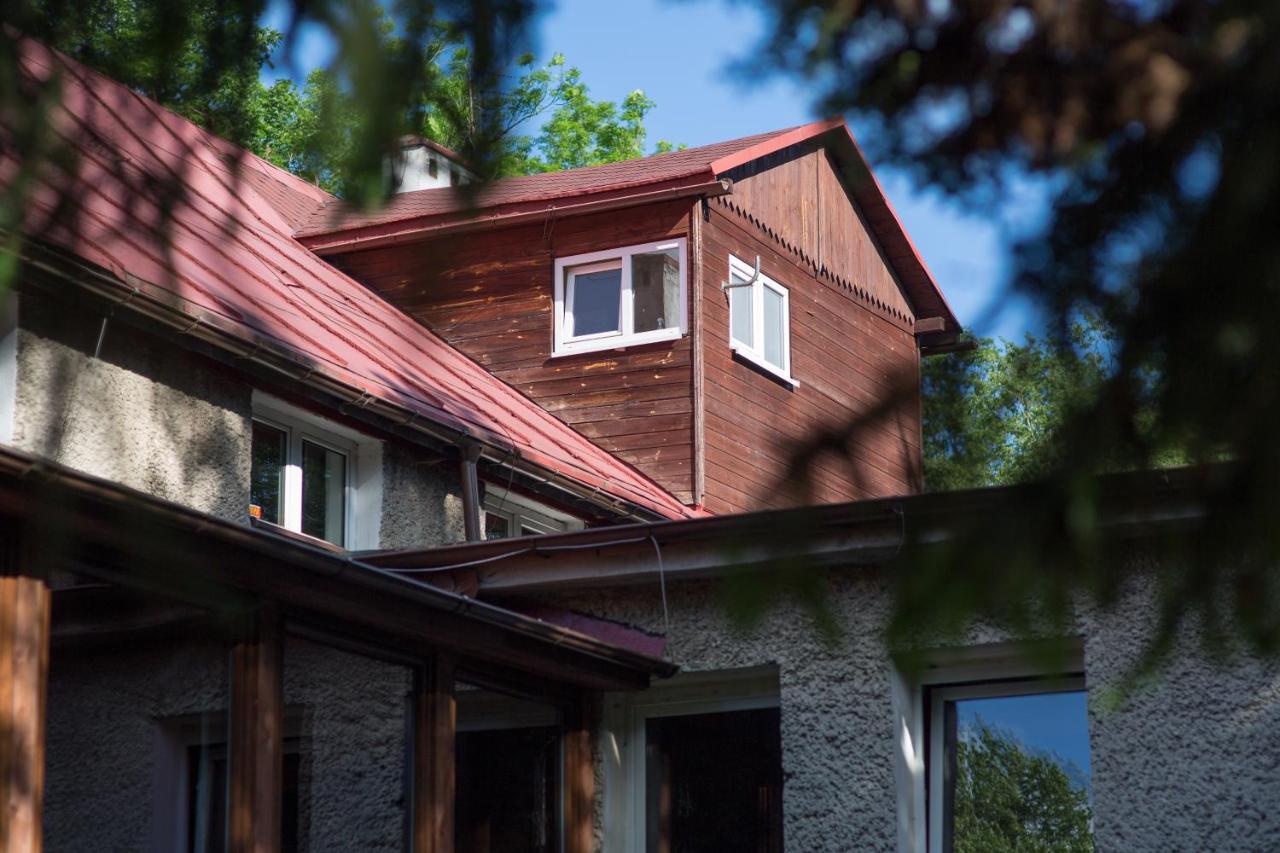 Hostel Szczelinka Pasterka Екстер'єр фото